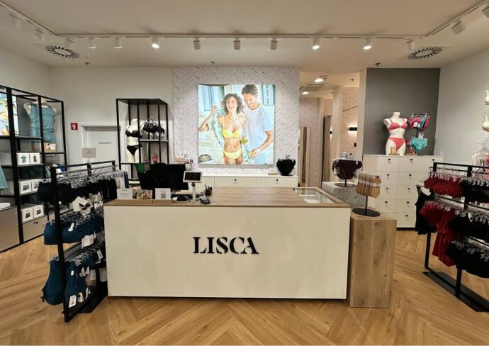 Prenovljena trgovina Lisca v Supernovi Rudnik   
