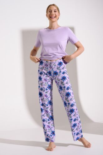 Pižama z majico in hlačami »Flowers«